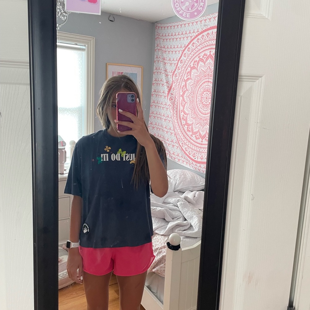 Nike just do it butterfly tee
